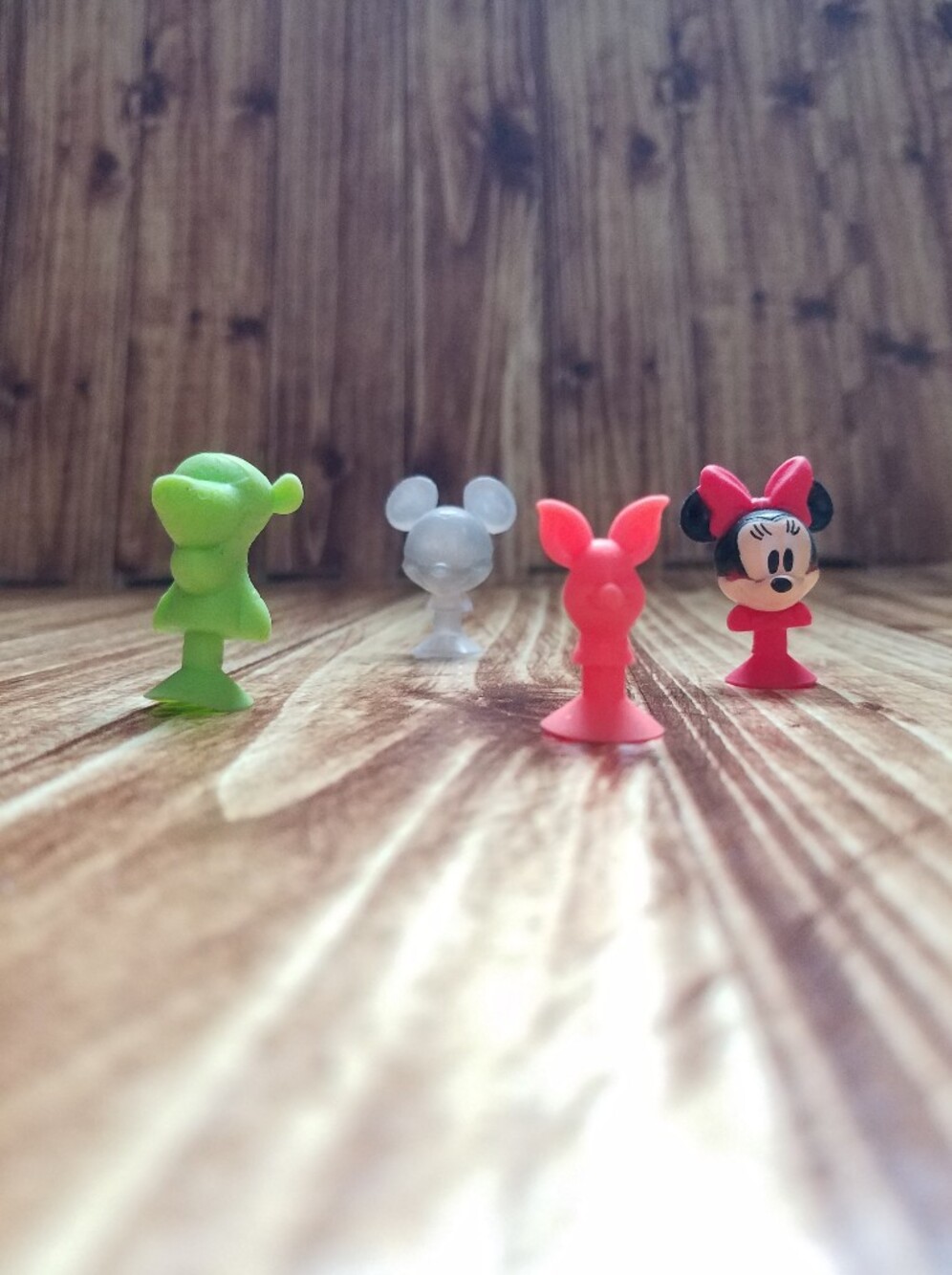 Disney Best Buddies Micro Popz Mini Suction Figures Lot of 4 Tigger Piglet